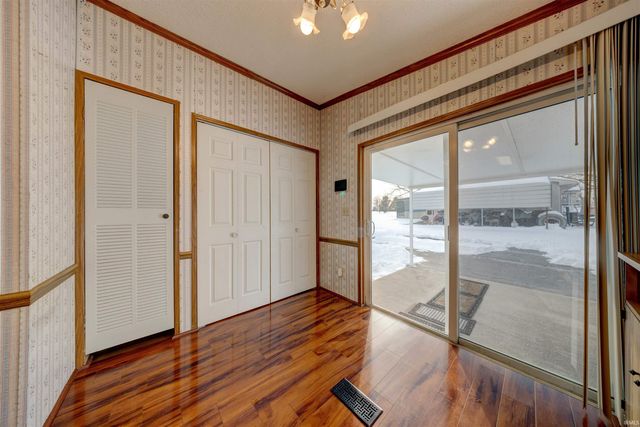 11299 W SR-68, Elberfeld, IN 47613