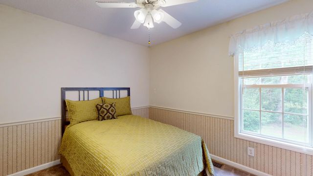 2560 Autumn Terrace, Dalzell, SC 29040