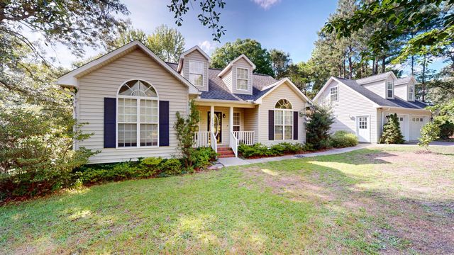 2560 Autumn Terrace, Dalzell, SC 29040