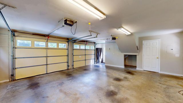 2560 Autumn Terrace, Dalzell, SC 29040