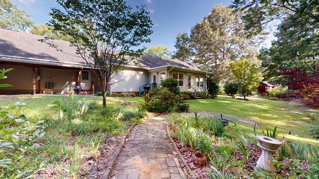 2560 Autumn Terrace, Dalzell, SC 29040