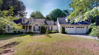 2560 Autumn Terrace, Dalzell, SC 29040