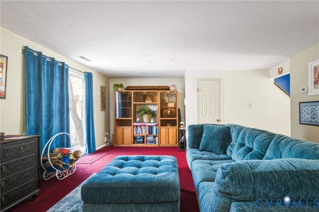 8412 Shannon Green Ct, Henrico, VA 23228