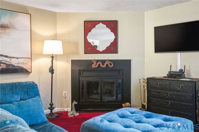 8412 Shannon Green Ct, Henrico, VA 23228