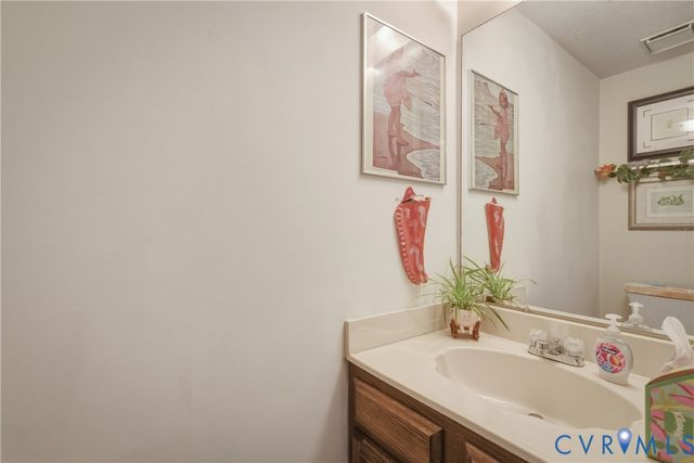 8412 Shannon Green Ct, Henrico, VA 23228