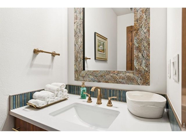 5241 Hialeah Dr, Windsor, CO 80550