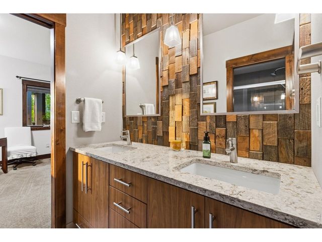 5241 Hialeah Dr, Windsor, CO 80550