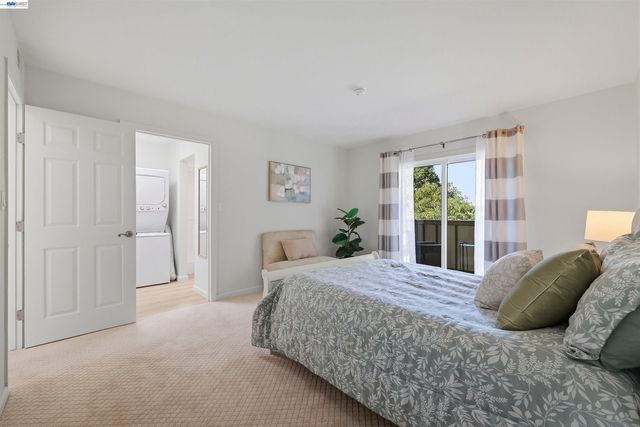 651 Moraga Rd 12, Moraga, CA 94556