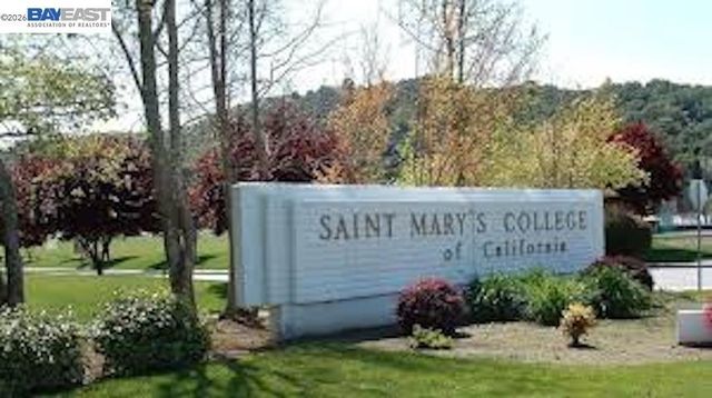 651 Moraga Rd 12, Moraga, CA 94556