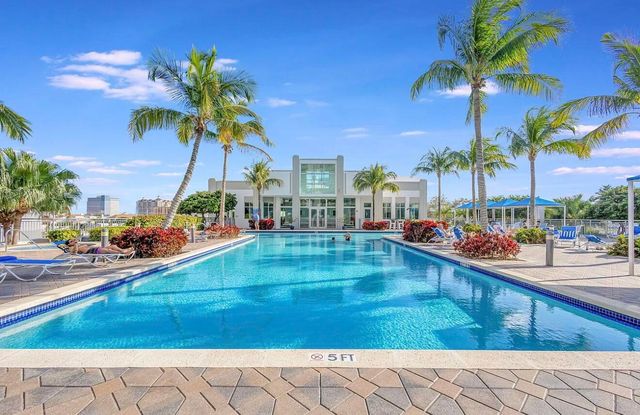 300 S Australian Avenue 308, West Palm Beach, FL 33401