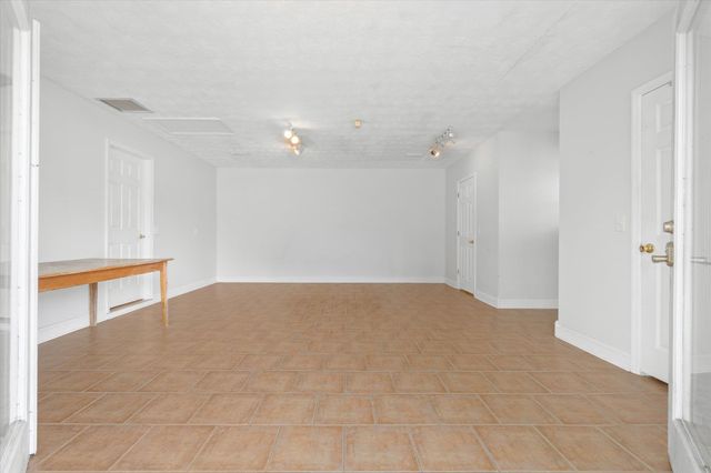 601 Prince Rd, St Augustine, FL 32086