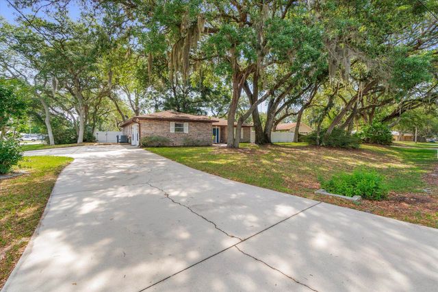 601 Prince Rd, St Augustine, FL 32086