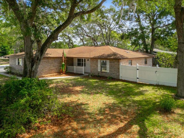 601 Prince Rd, St Augustine, FL 32086