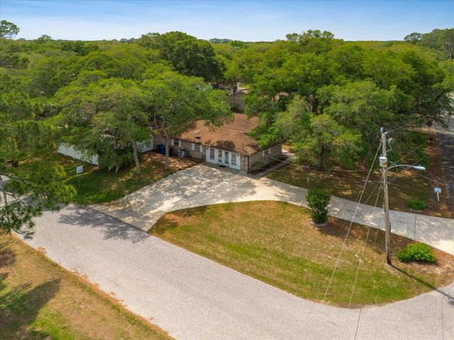 601 Prince Rd, St Augustine, FL 32086