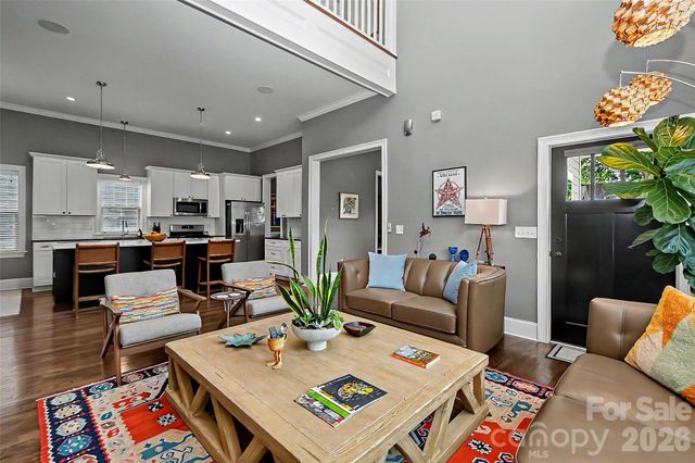 3205 N Mcdowell Street, Charlotte, NC 28205