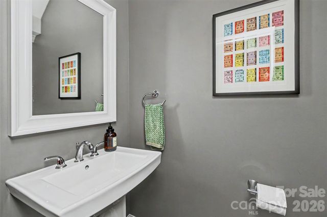 3205 N Mcdowell Street, Charlotte, NC 28205