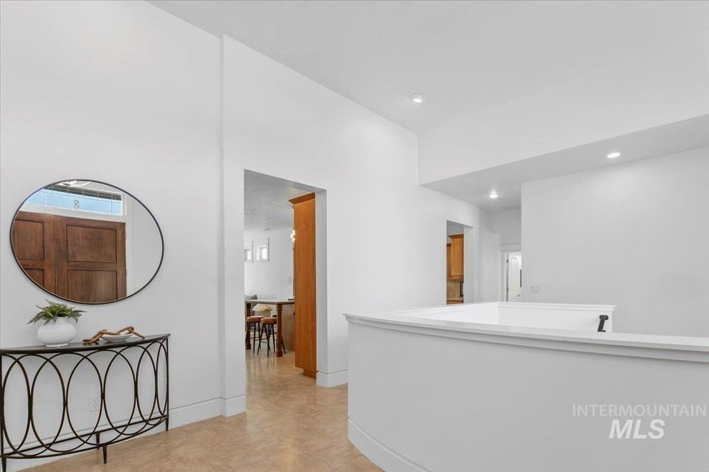 4154 W Morgan Creek Ct, Eagle, ID 83616 photo 4