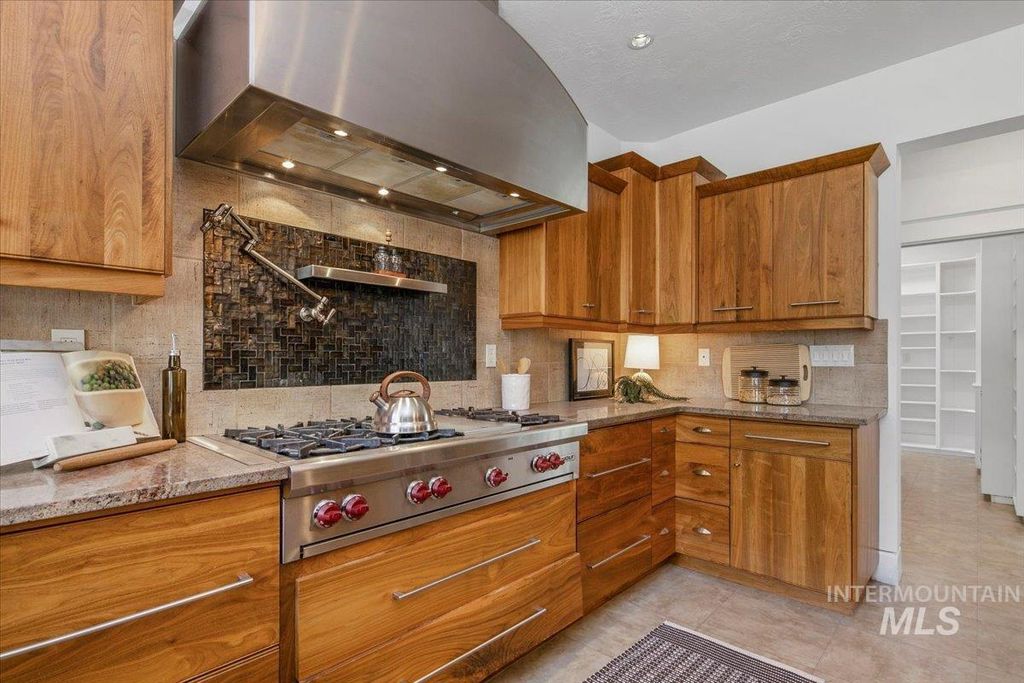 4154 W Morgan Creek Ct, Eagle, ID 83616 photo 9