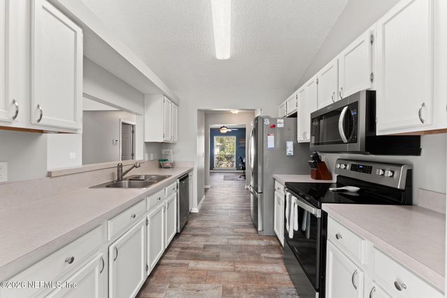 2982 CHIEF RIDAUGHT Trail, Middleburg, FL 32068