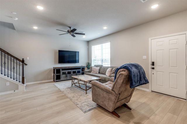 8033 Scanlan Trail, Sienna Plantation, TX 77459