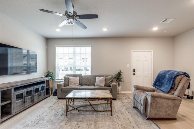 8033 Scanlan Trail, Sienna Plantation, TX 77459