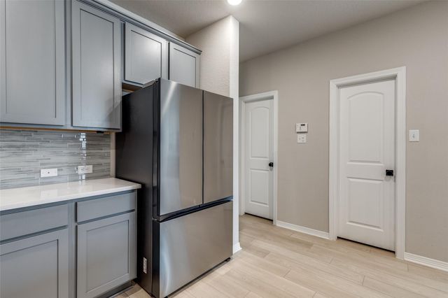 8033 Scanlan Trail, Sienna Plantation, TX 77459