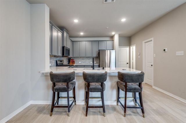 8033 Scanlan Trail, Sienna Plantation, TX 77459