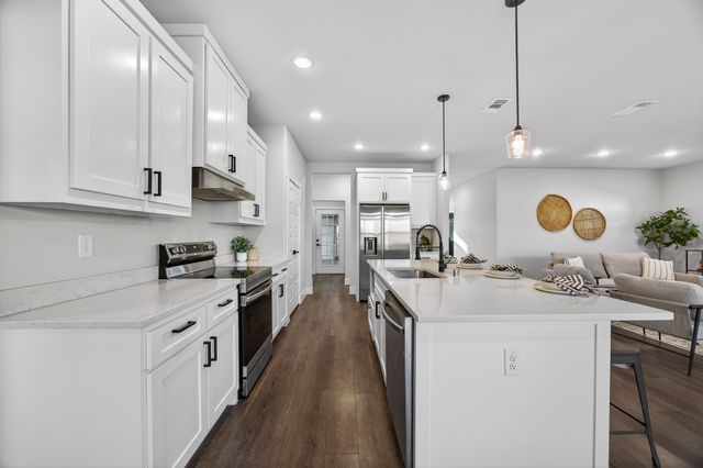 1913 E Myrtle Street, Fort Worth, TX 76104