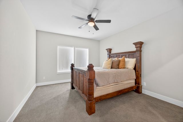 1913 E Myrtle Street, Fort Worth, TX 76104