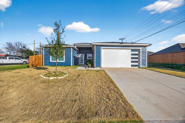 1913 E Myrtle Street, Fort Worth, TX 76104