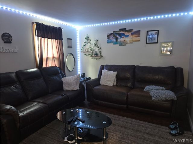425 Joe Mccarthy Drive, Amherst, NY 14228