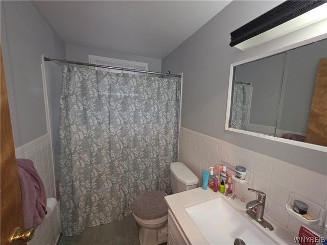 425 Joe Mccarthy Drive, Amherst, NY 14228