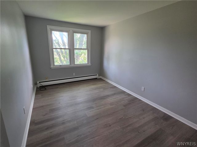425 Joe Mccarthy Drive, Amherst, NY 14228