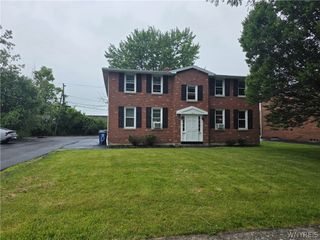 425 Joe Mccarthy Drive, Amherst, NY 14228