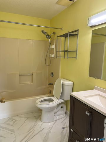 193 Abbotsford Avenue 193, West Hartford, CT 06110