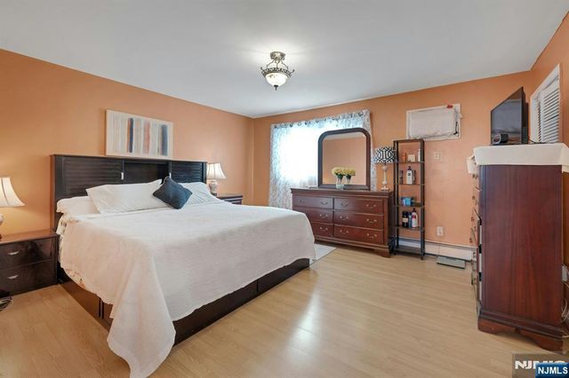 224 Rossiter Avenue, Paterson, NJ 07502