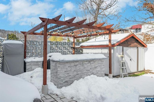 224 Rossiter Avenue, Paterson, NJ 07502