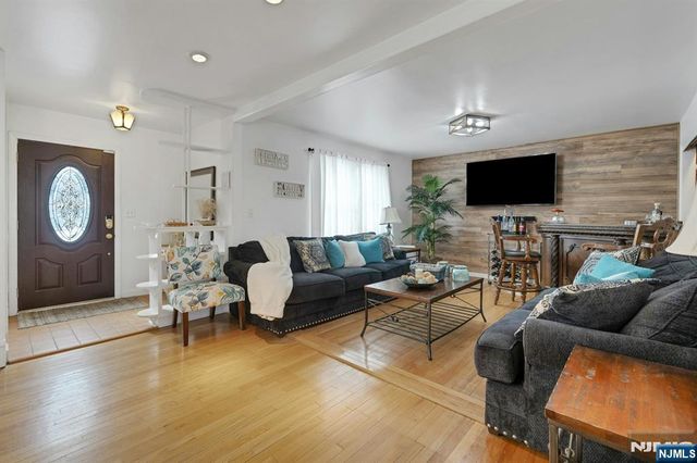 224 Rossiter Avenue, Paterson, NJ 07502