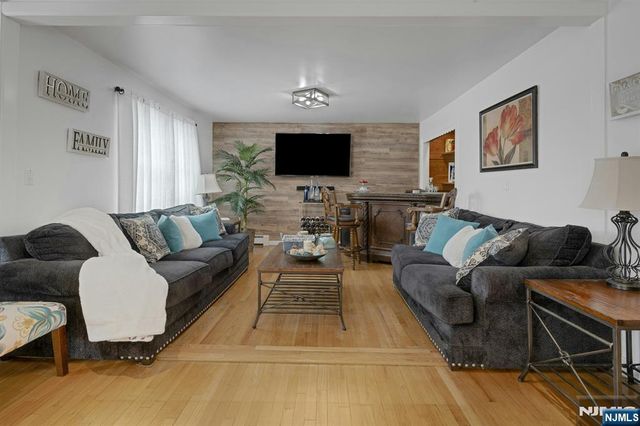 224 Rossiter Avenue, Paterson, NJ 07502