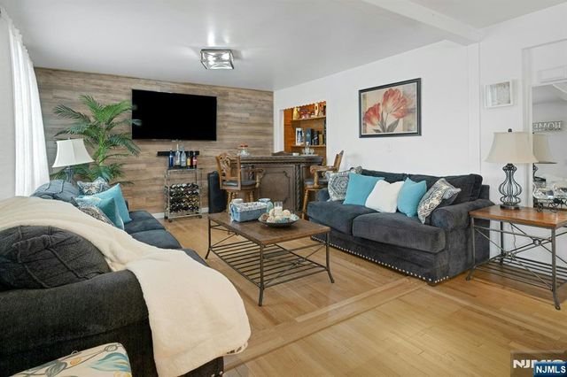 224 Rossiter Avenue, Paterson, NJ 07502