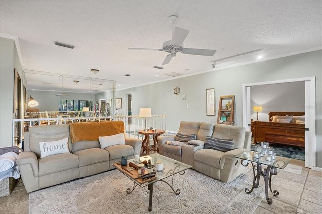 4870 KESTRAL PARK CIRCLE 14, Sarasota, FL 34231