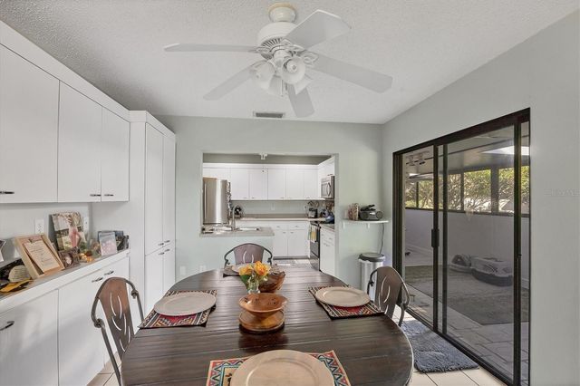 4870 KESTRAL PARK CIRCLE 14, Sarasota, FL 34231