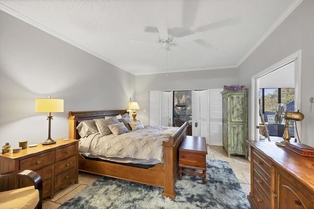 4870 KESTRAL PARK CIRCLE 14, Sarasota, FL 34231