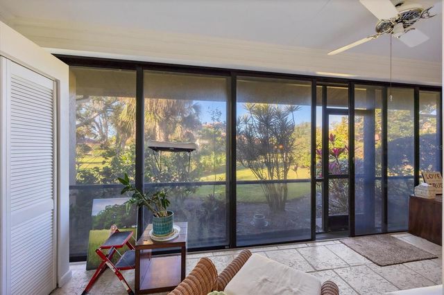 4870 KESTRAL PARK CIRCLE 14, Sarasota, FL 34231