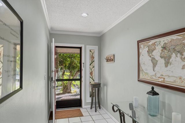 4870 KESTRAL PARK CIRCLE 14, Sarasota, FL 34231