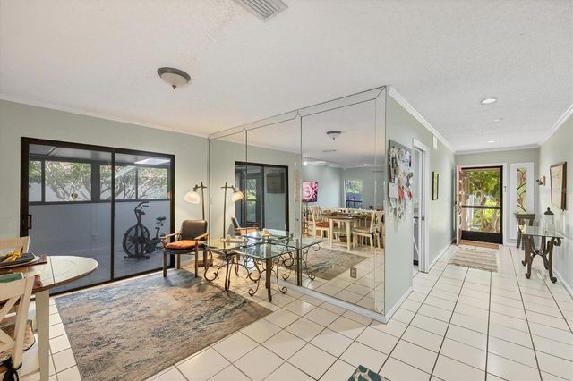 4870 KESTRAL PARK CIRCLE 14, Sarasota, FL 34231