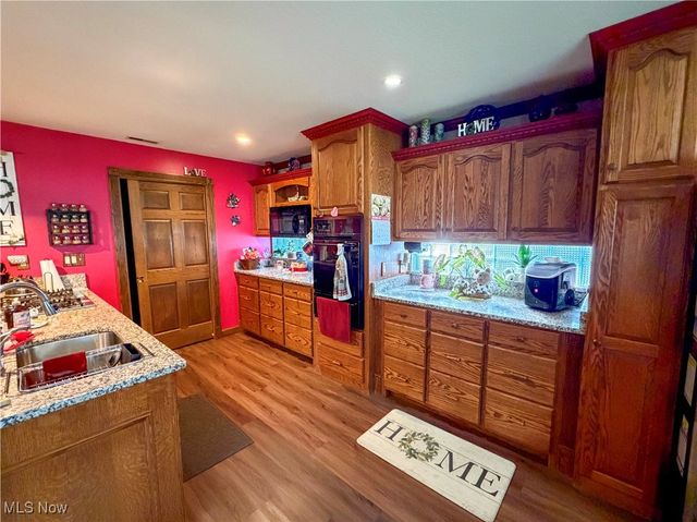 425 Southward Drive, Austintown, OH 44515