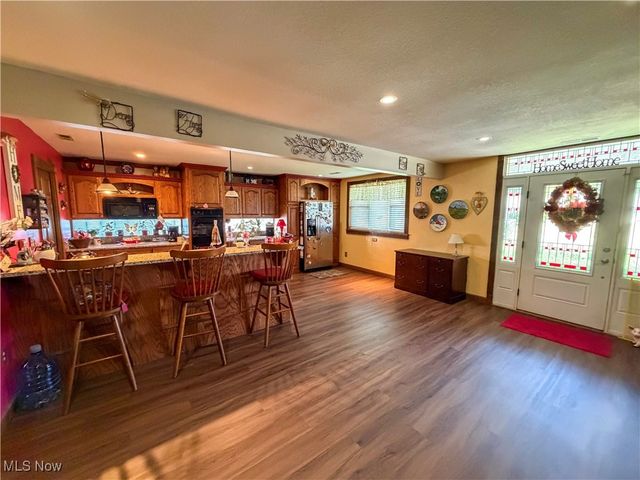 425 Southward Drive, Austintown, OH 44515