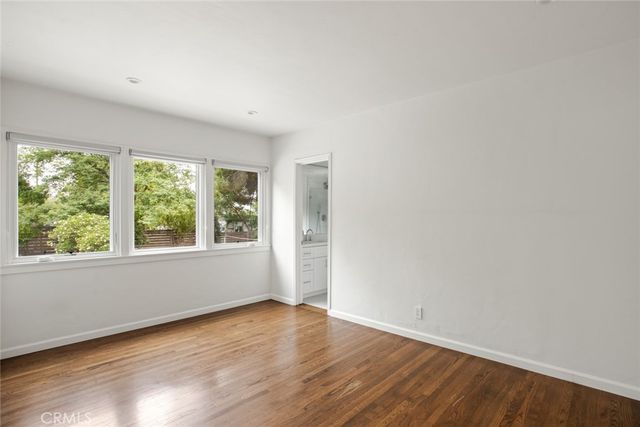 10215 Eldora Avenue, Sunland, CA 91040