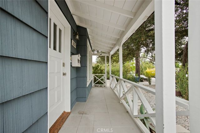 10215 Eldora Avenue, Sunland, CA 91040